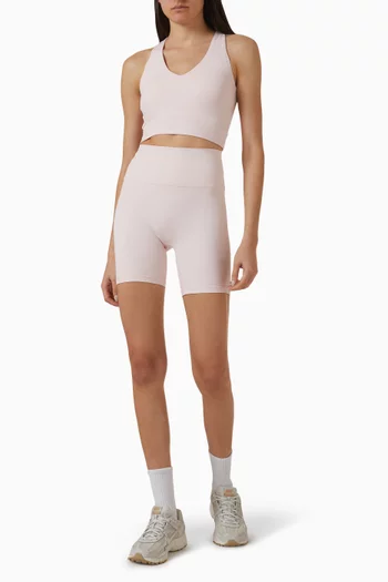 حمالة صدر سوفتسكالب بفتحة رقبة علي شكل حرف V‏ وحمالات متقاطعة في الخلف