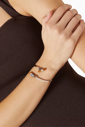 سوار بحلي على شكل سيجار وقارب