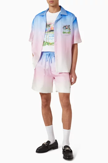 شورت بطبعة بركان وألوان متدرجة حرير تويل