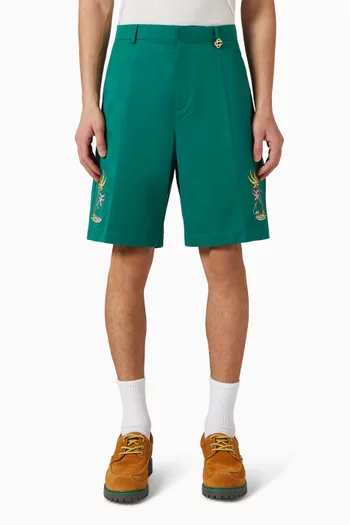 شورت بأحرف الماركة ونقشة ماسات جاكار