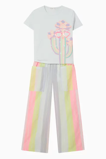 بنطال بقصة ساق واسعة