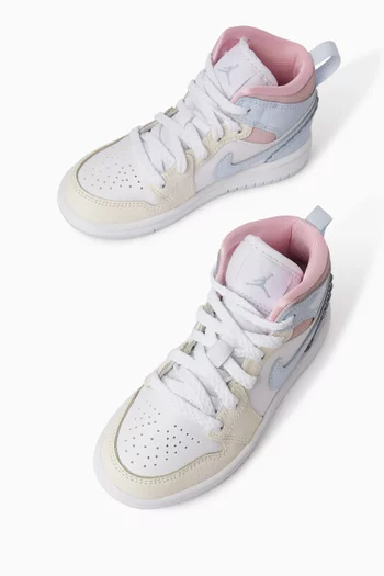 Air Jordan 1 Mid Sneakers in Leather