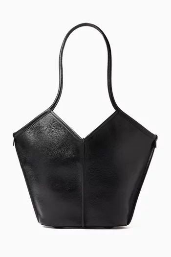 Small Calella Shoulder Bag in Leather