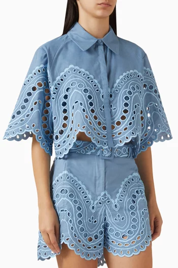 بلوزة ستورم بتطريزات إنجليزية مزيج قطن