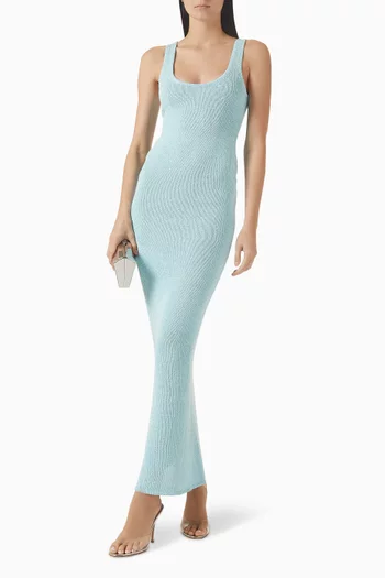 فستان انا منسوج