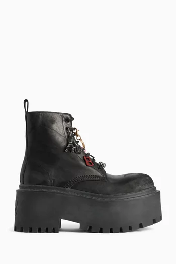 Strike Platform Boots in Bullskin