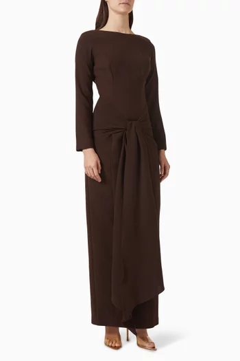 فستان طويل بتصميم بعقدة