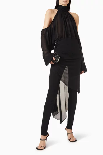 بنطال بطبقة بنمط تنورة