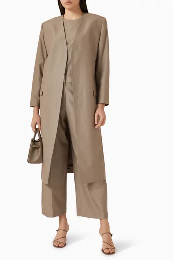 جاكيت بتصميم مفتوح من الأمام