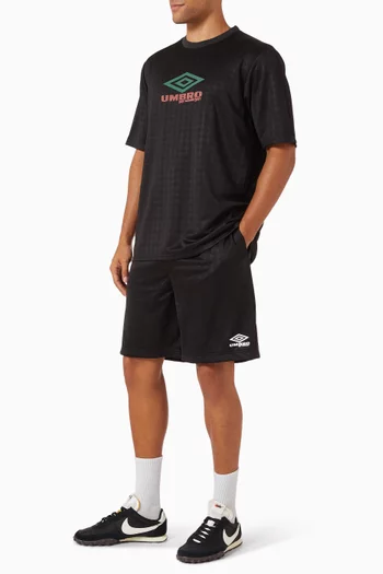 شورت أواي نايلون أمونغست فيو × امبرو