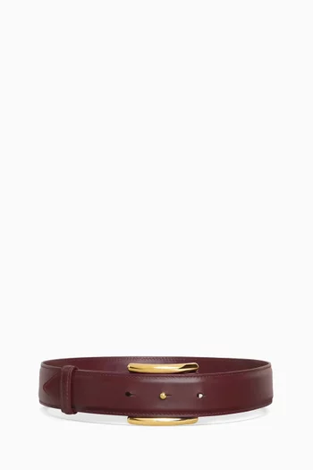 Curve Thin Belt in Leather