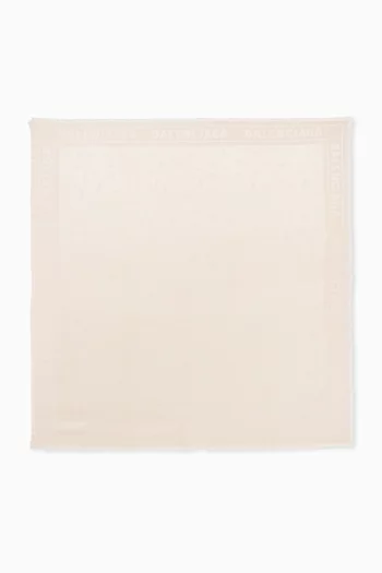 وشاح بنقشة شعار حرفي BB حرير تويل