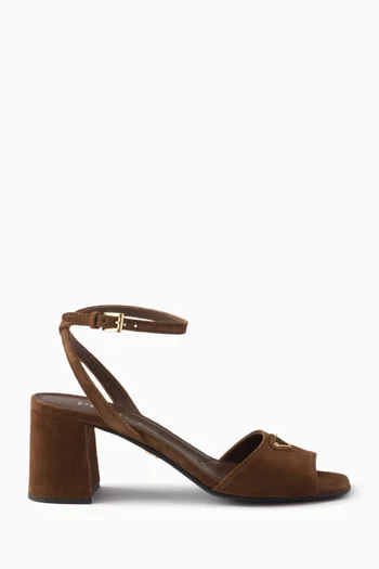 صندل بشعار الماركة وكعب 80 مم شمواه