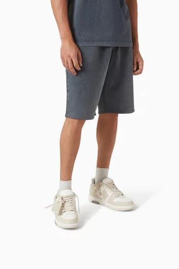 سنيكرز اوت اوف اوفيس جلد