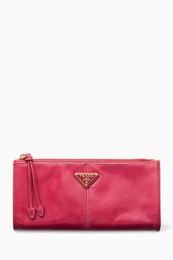 Logo Pouch in Calfskin Leather