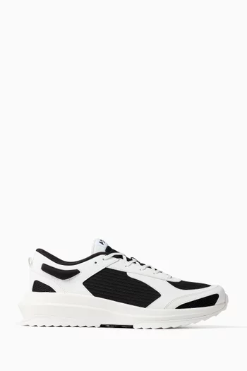 Jogger Sneakers in Mesh & Suede