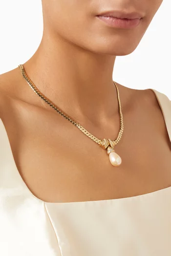 قلادة مرصعة بلؤلؤ صناعي من الثمانينيات