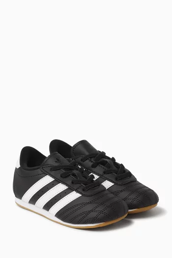 سنيكرز تايكوندو جلد