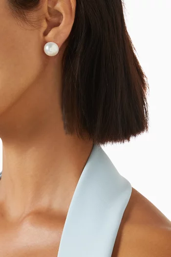 Grande Essential Pearl Stud Earrings