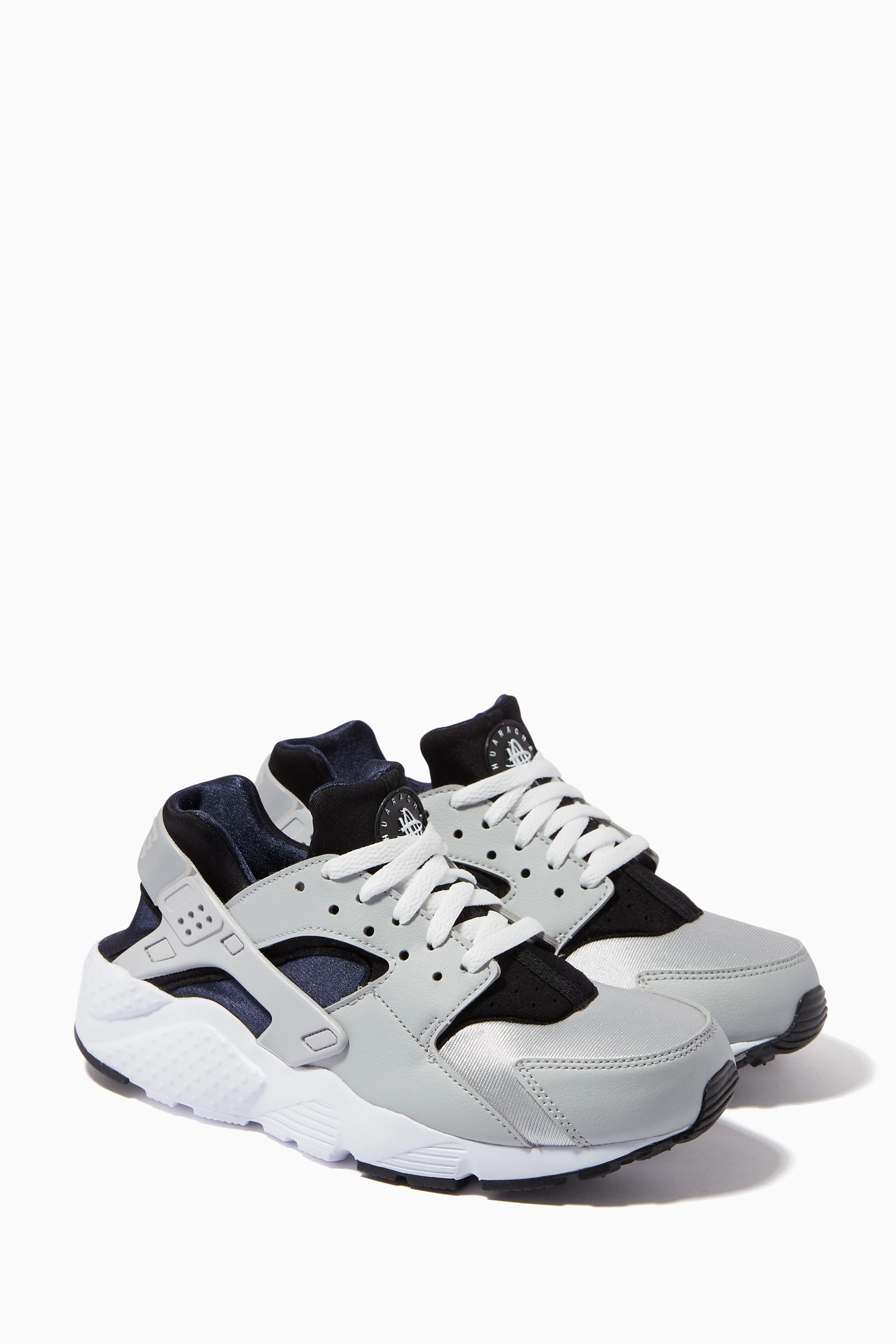 Nike air deals huarache clearance