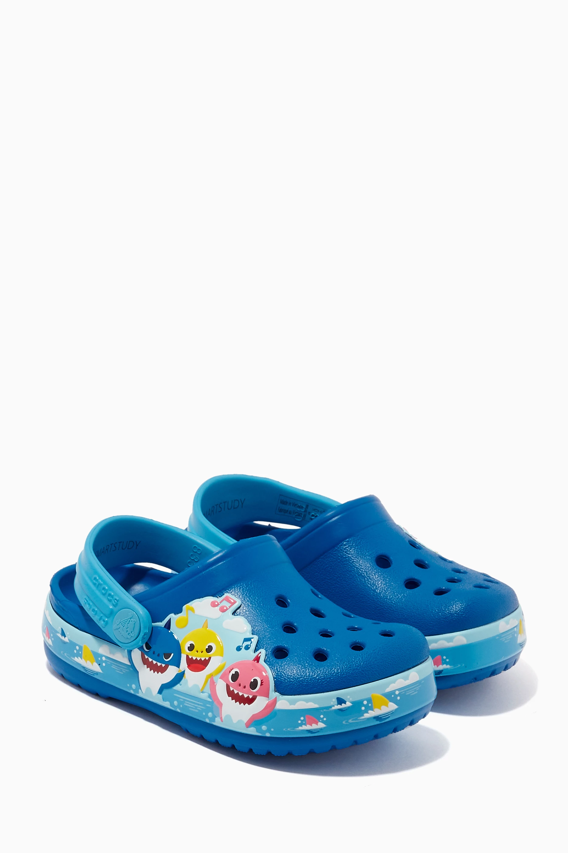 Buy Crocs Blue Baby Shark Band Clogs for UNISEX in Bahrain Ounass