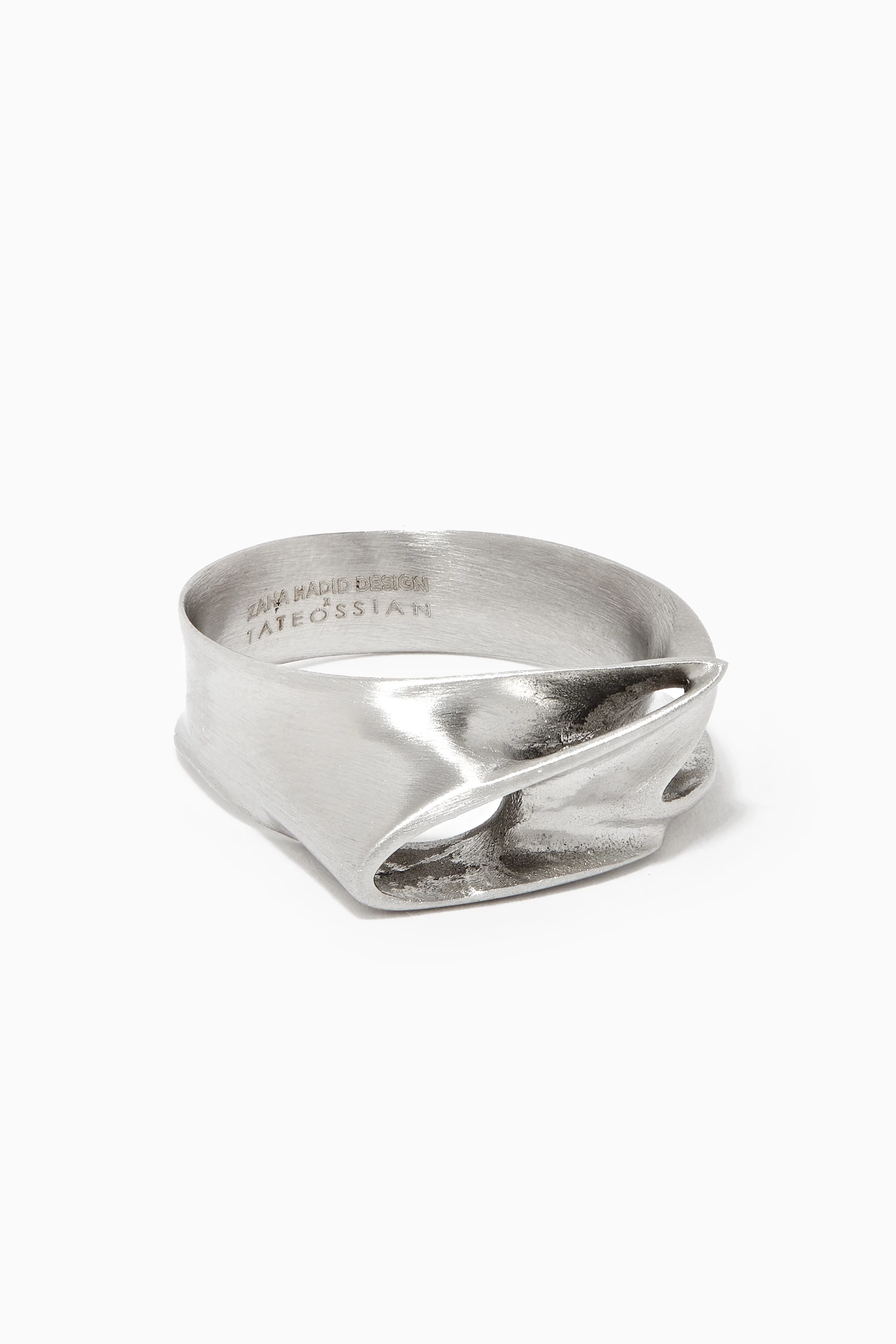 Zaha hadid ring 2025