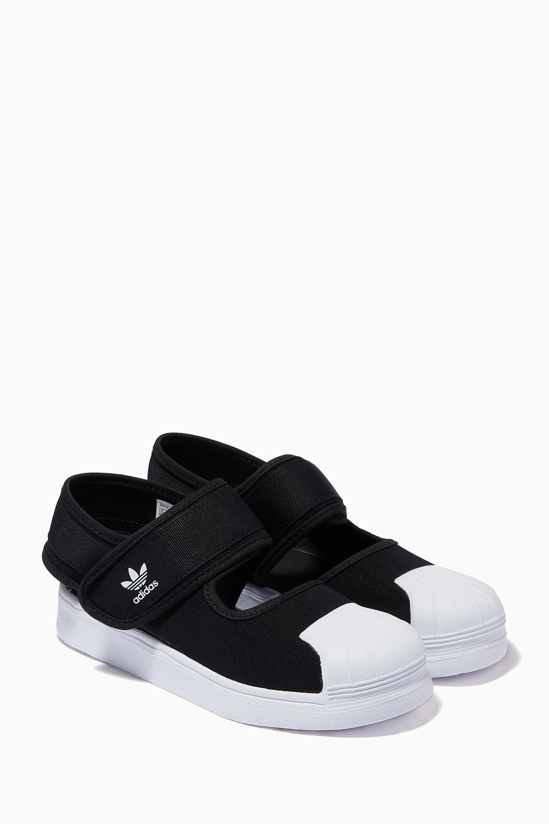 Buy adidas Black Superstar 360 Sandals For Boys Online | Ounass Bahrain