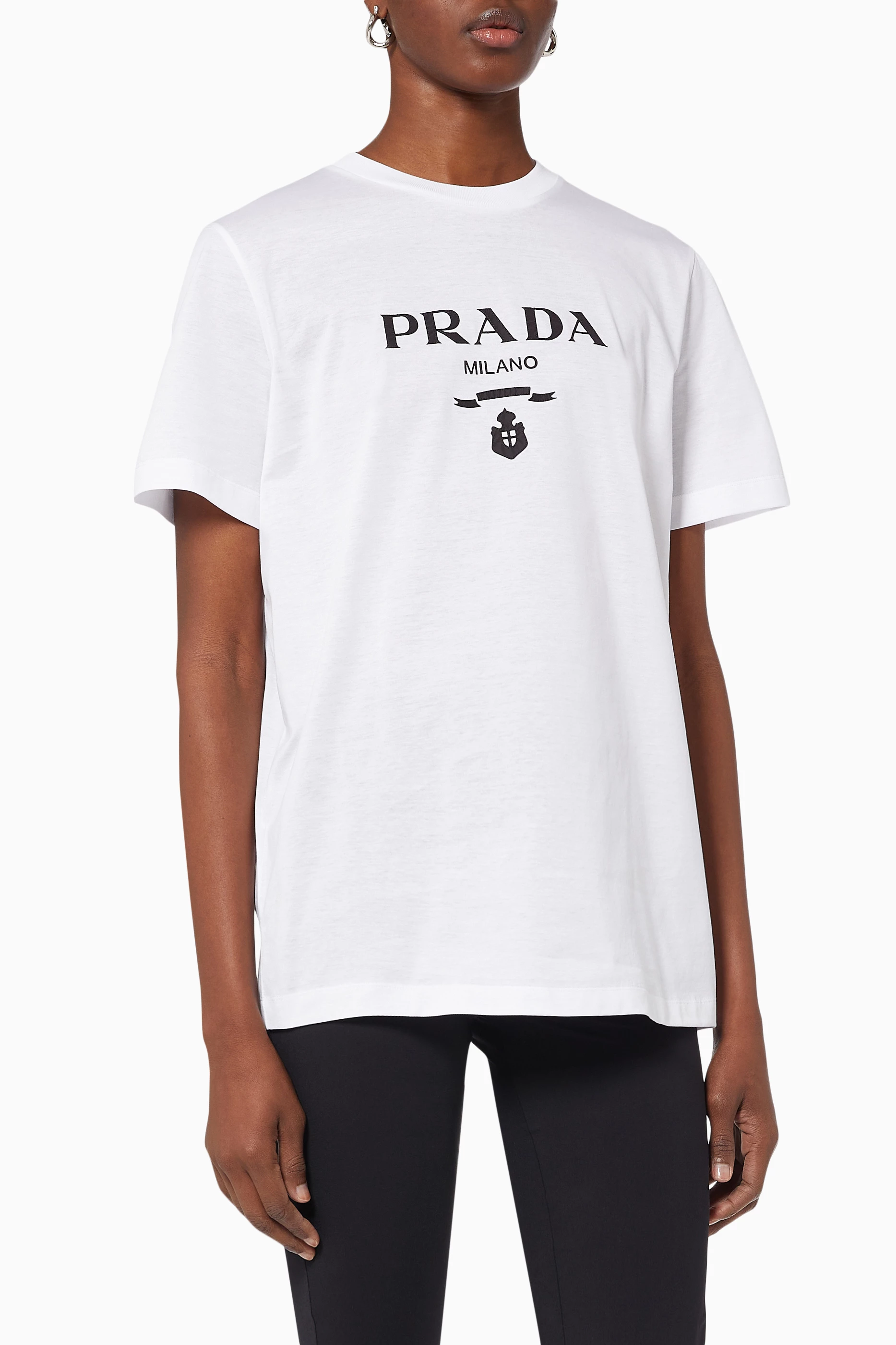 Buy Prada White Logo T shirt in Cotton Jersey For Women Online Ounass Bahrain