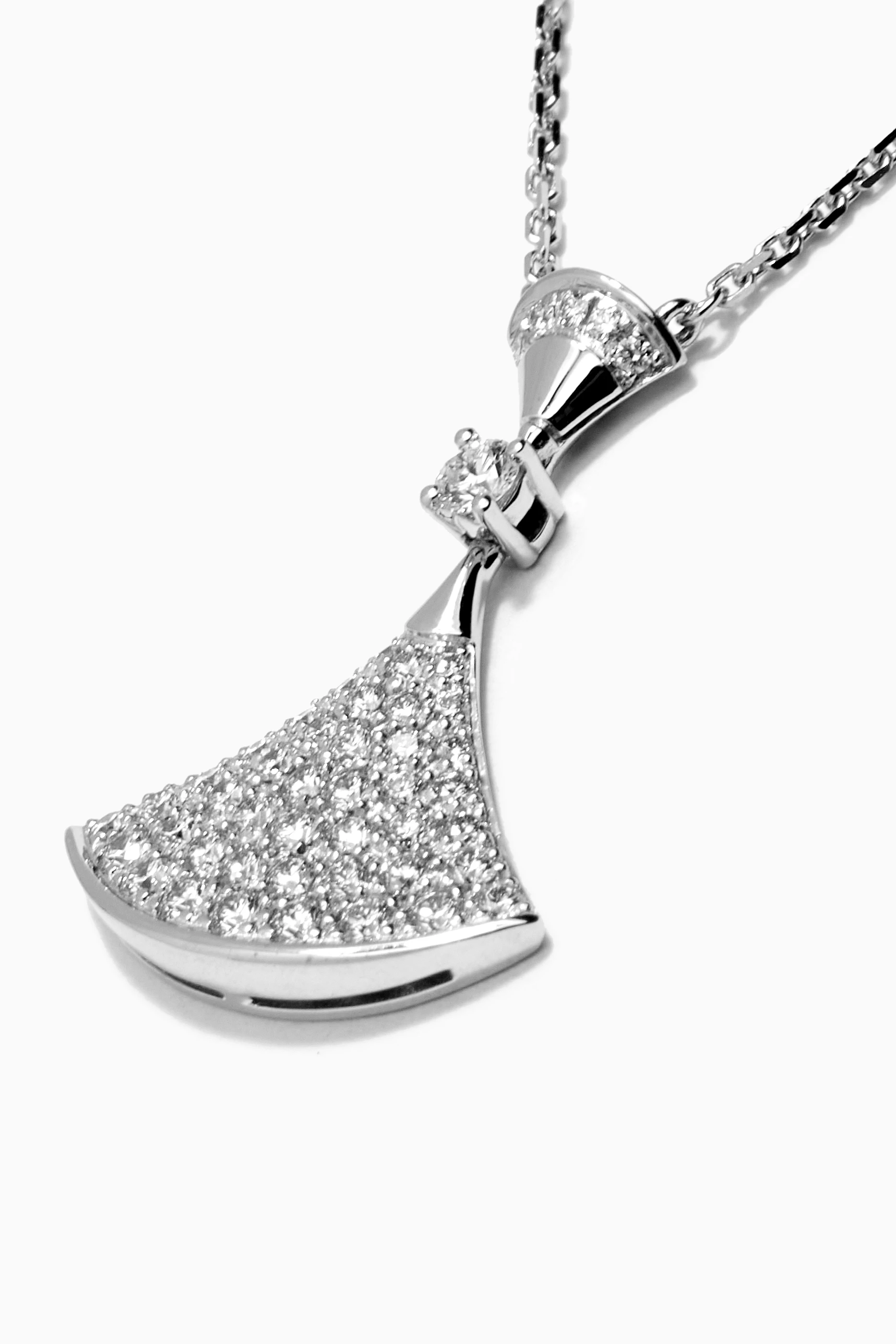 Bvlgari necklace white gold price online