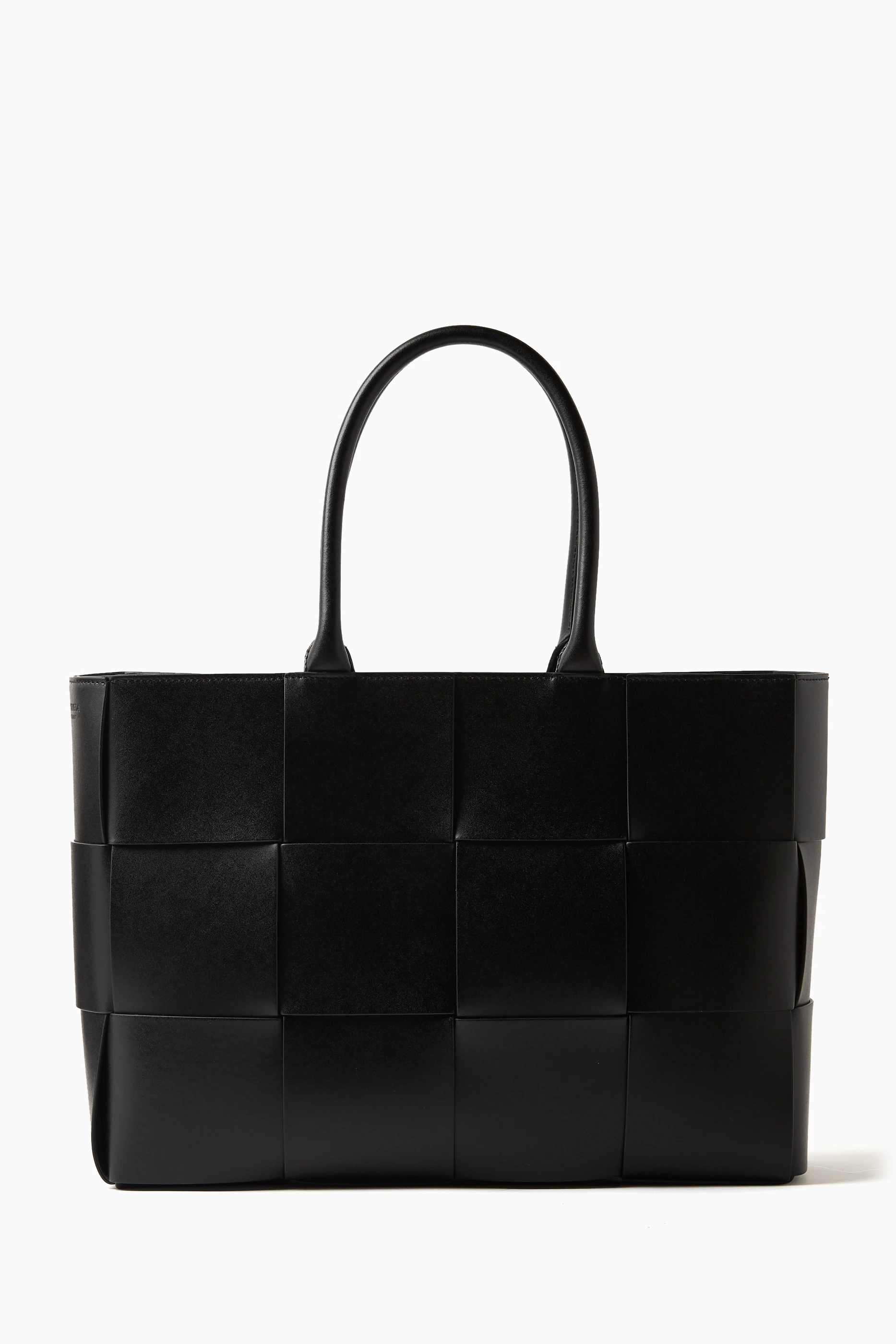 Bottega black 2025