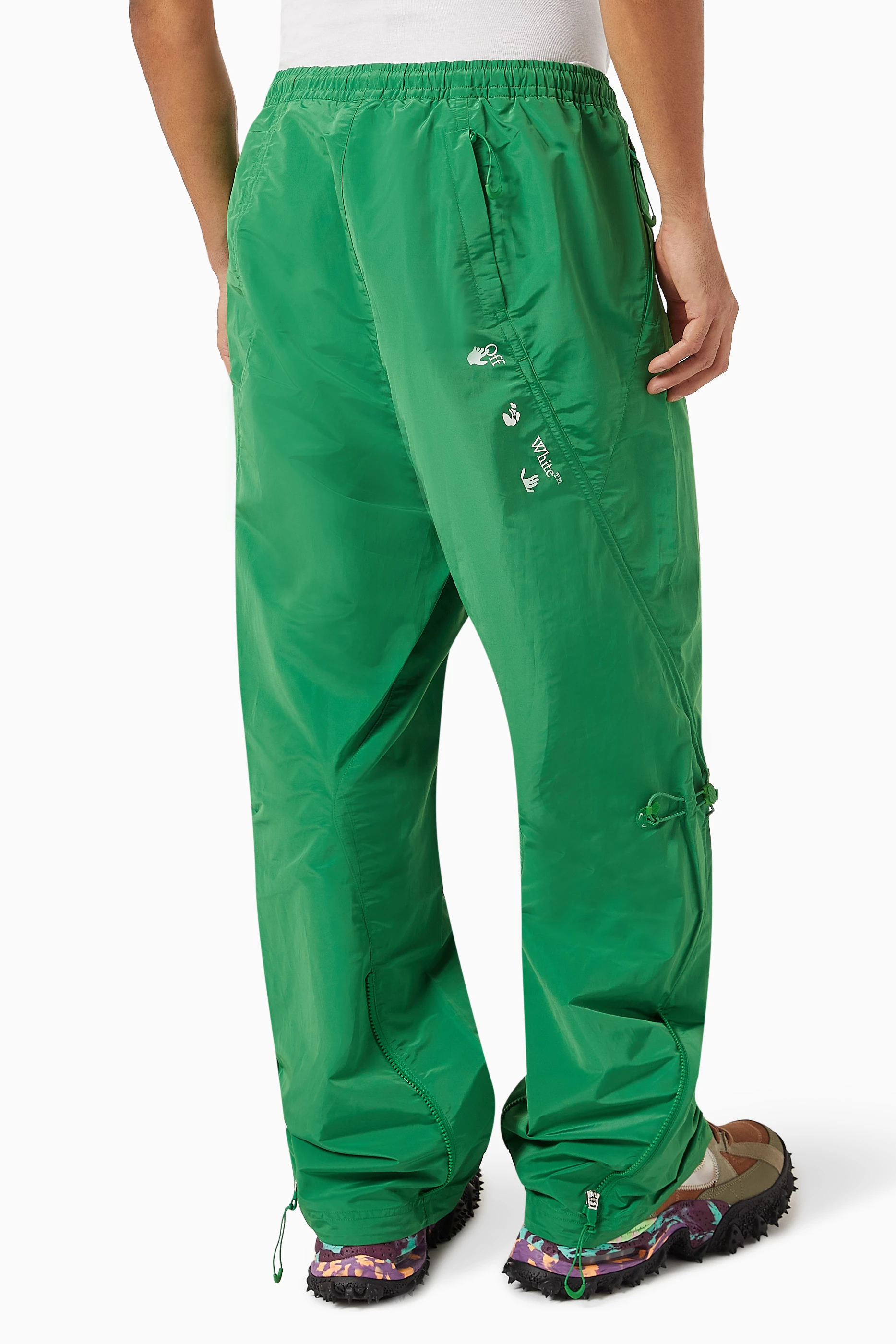 Nike green track pants hotsell