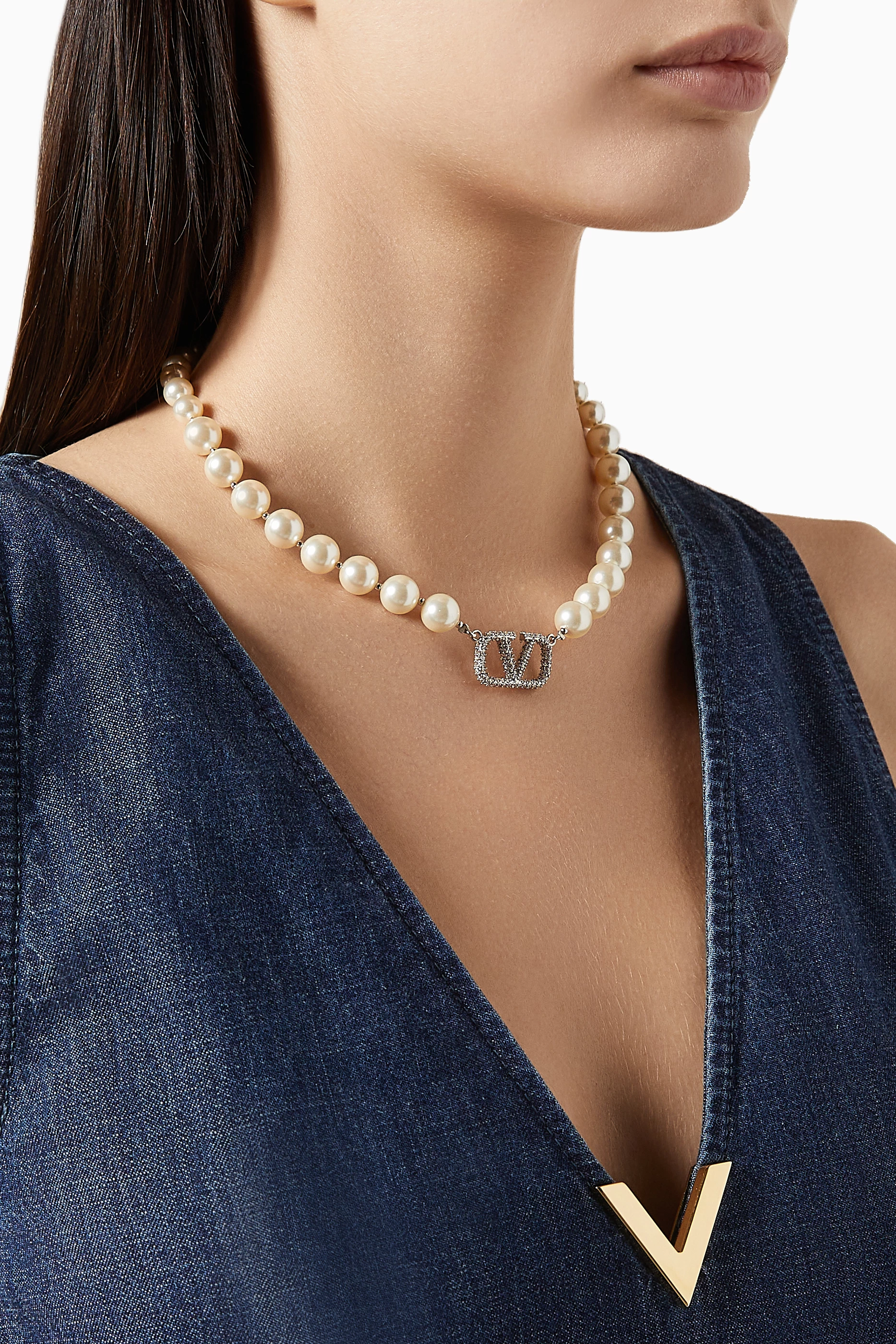 ネックレス・ペンダント Valentino Garavani Ivory Pearls Coeur  Necklace Valentino Garavani Ivory Pearls Coeur Royal Necklace