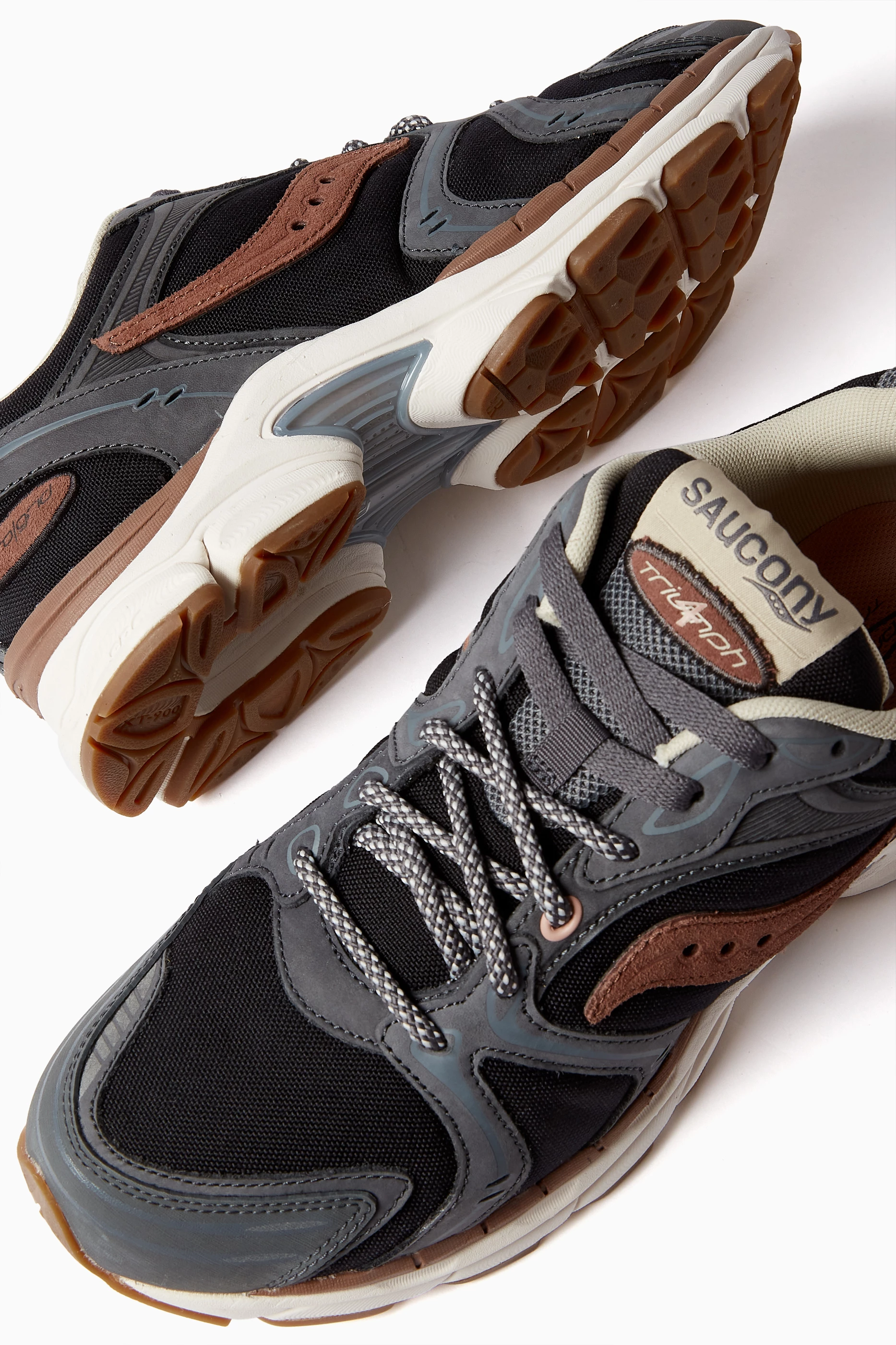 Buy Saucony Multicolour ProGrid Triumph 4 Secure Sneakers in Mesh Leather For Men Online Ounass Bahrain