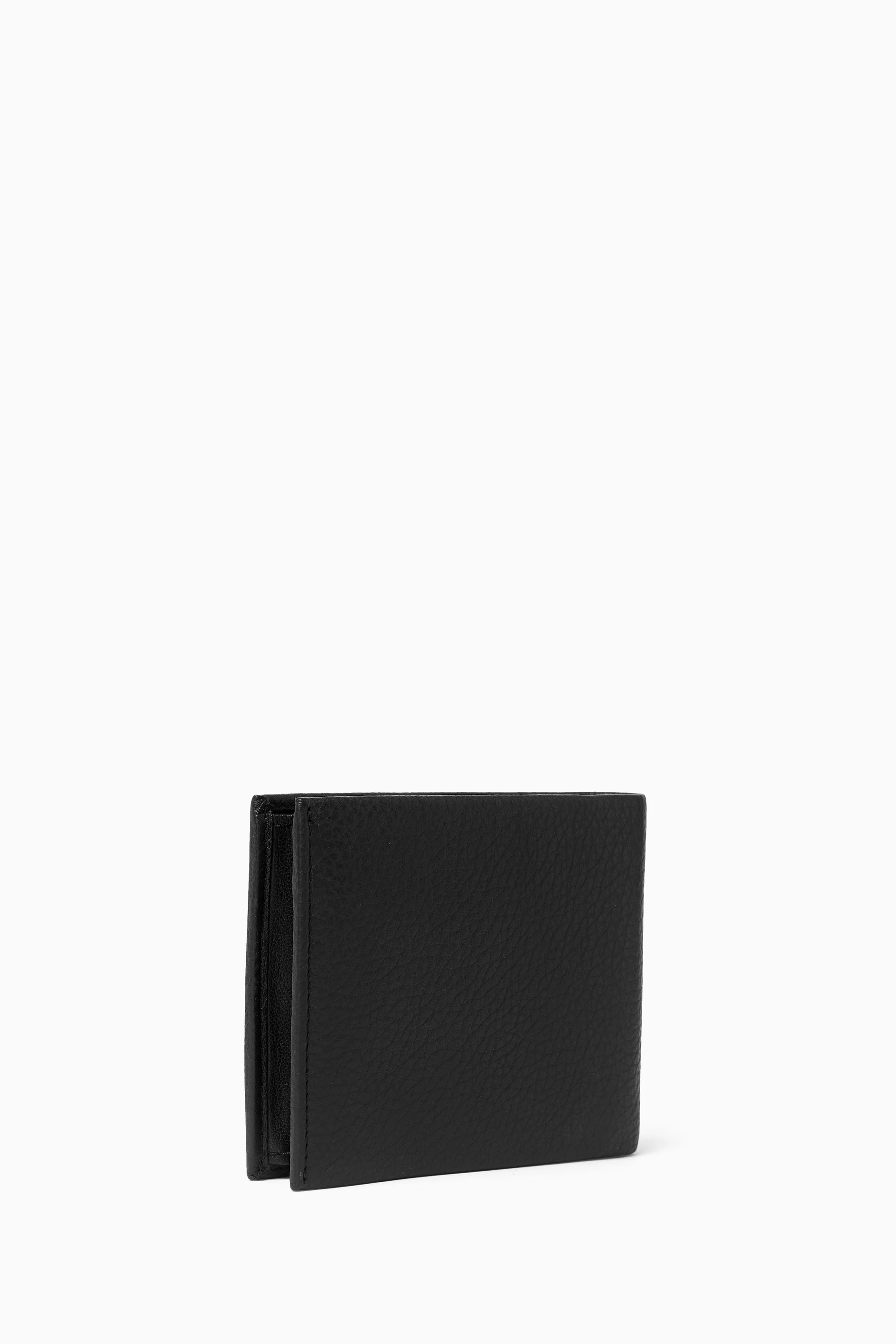 Boss crosstown trifold 2025