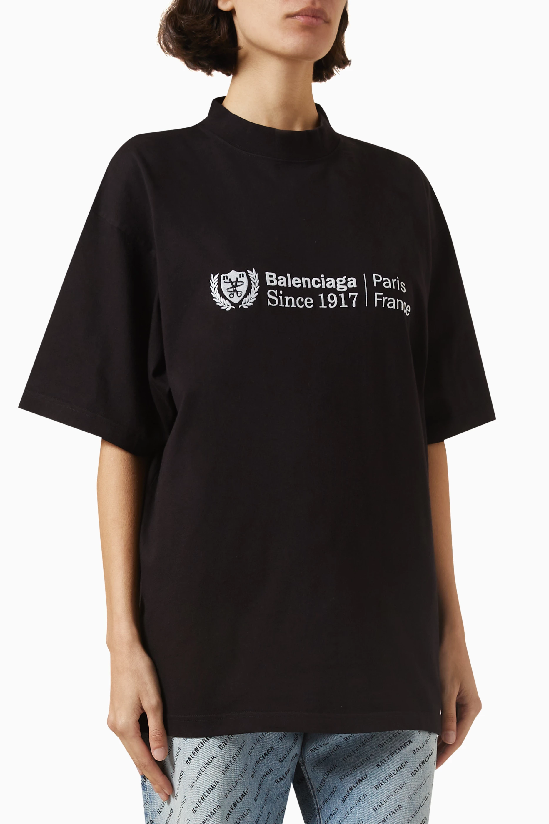 Buy Balenciaga Black Unisex Institutional Medium-fit T-shirt in