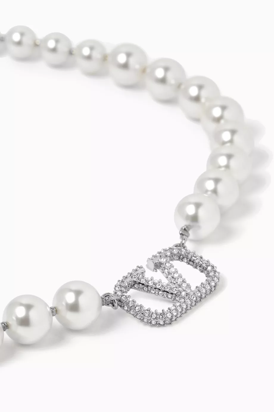 ネックレス・ペンダント Valentino Garavani Ivory Pearls Necklace Valentino Garavani VLogo Swarovski Crystal Pearl Necklace